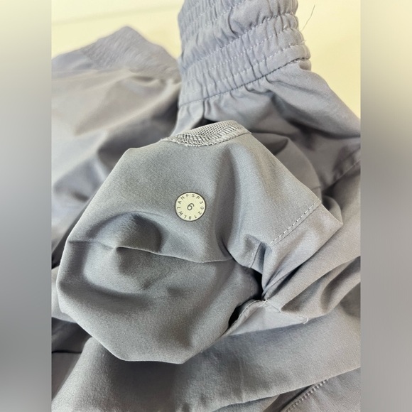 Lululemon Spring Break Away Short *4-way Stretch 3"
Berry Mist - Picture 6 of 7